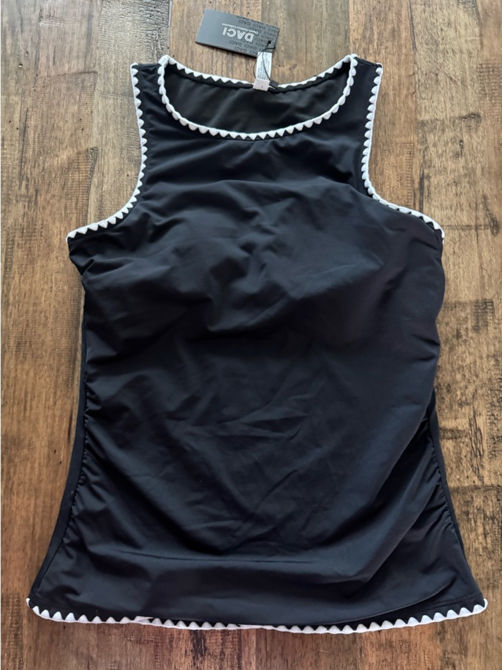 NWT Daci Black Tankini Top White Trim Scalloped Edge Size Small - Picture 2 of 13
